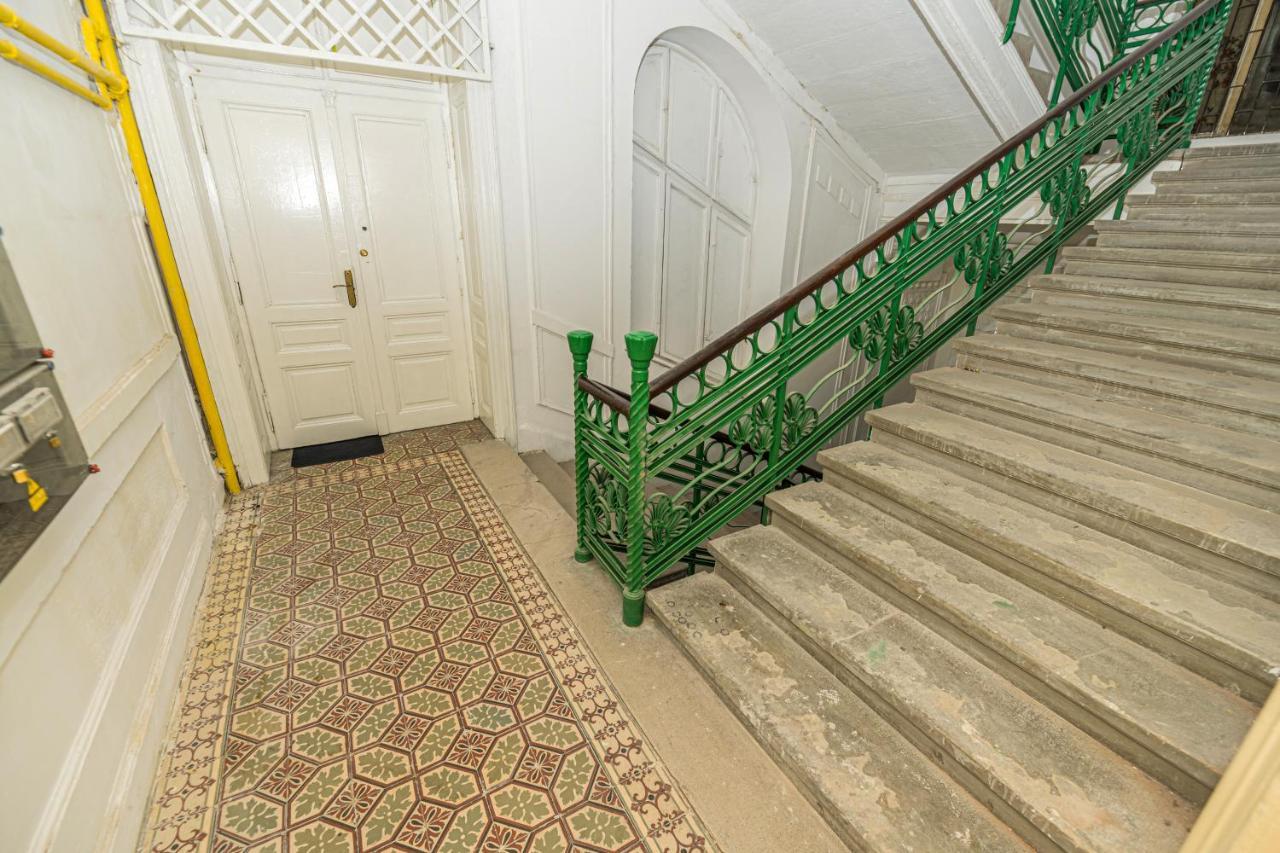 Palazzo Brasov Apartment Ngoại thất bức ảnh